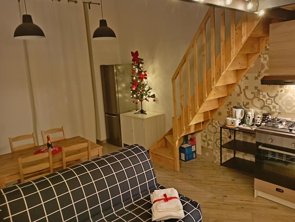 ホテル La Casa Di Fofo' ナポリ エクステリア 写真